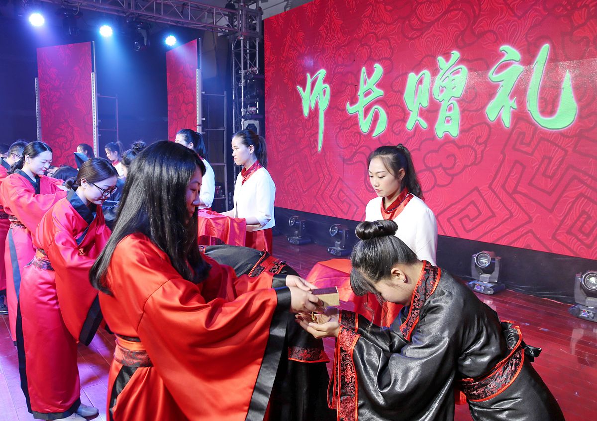 二十不惑是什么意思：揭秘传统文化中的成人礼