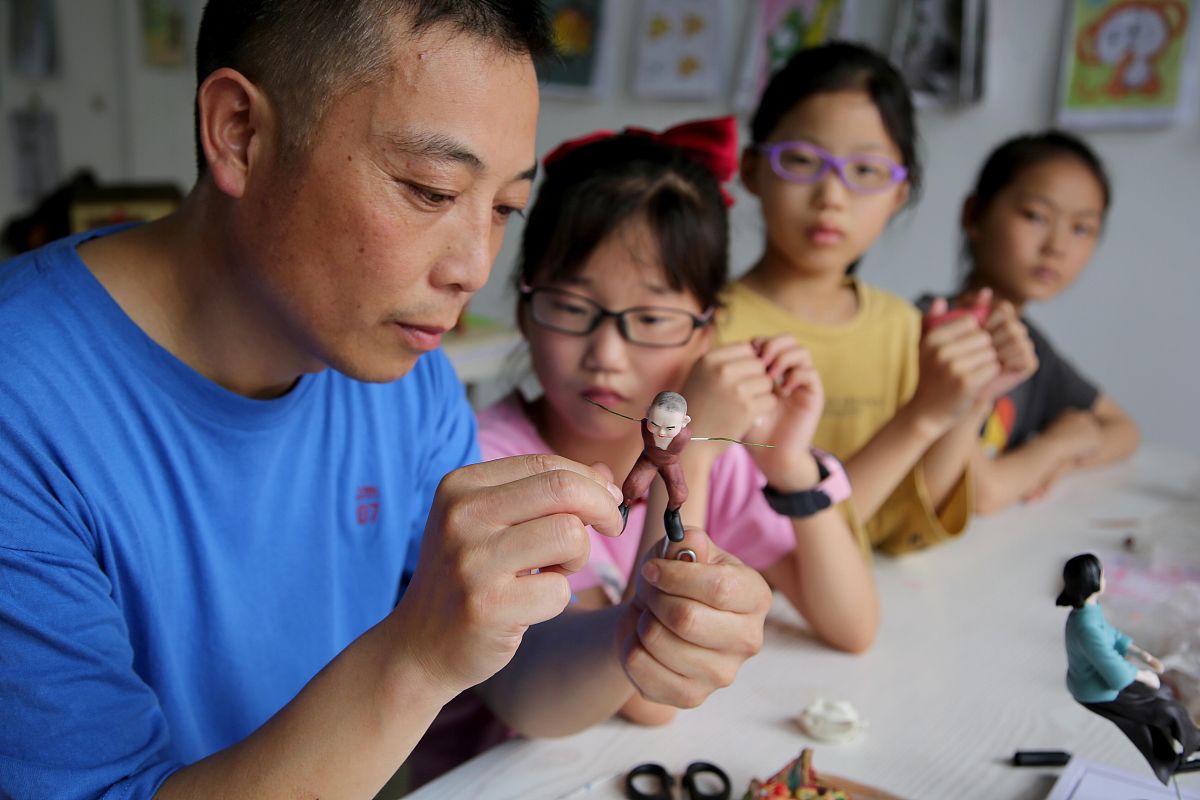 小说中描写面塑学习过程：从入门到精通的挑战与成长