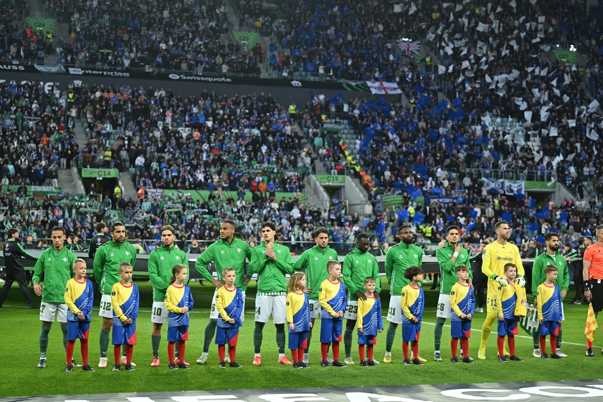 2022年12月19日凌晨卡塔尔世界杯落下大幕最终的决赛以极度戏剧的方式结束阿根廷