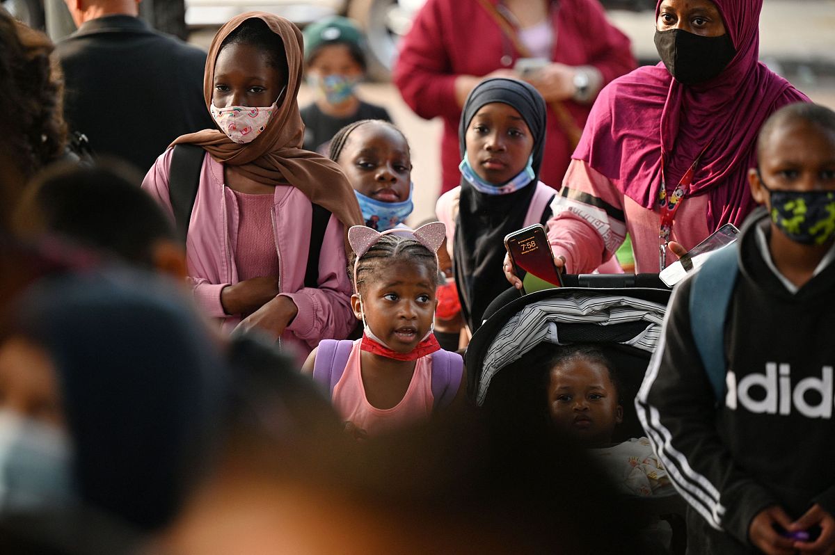 成都郫县希望职业学校收费标准及招生对象