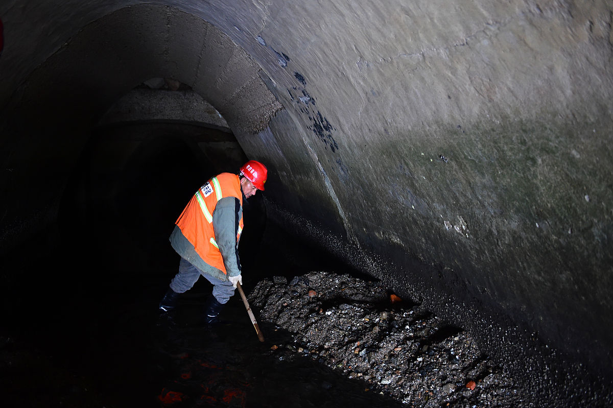 延安新区隧道工程二次维修防水层施工工艺控制策略