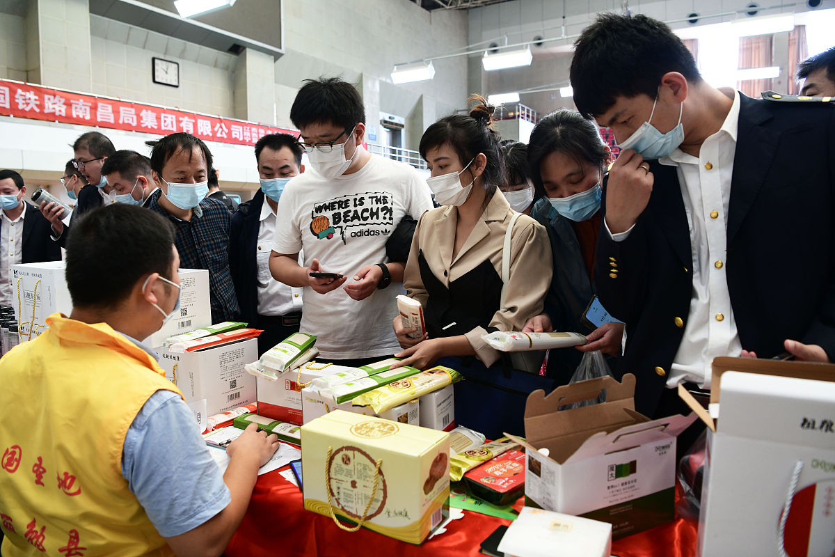 华润万家实习经验：工商管理专业知识的实践应用