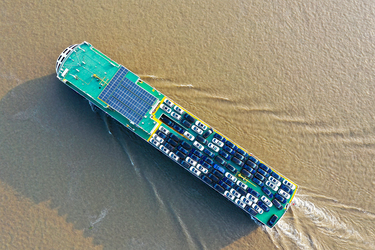 我想知道下面一道题的答案射频卡中加入电池的主要作用是 。 A增强发射功率 B延长使用寿命 C提高识别准确率 D提高适应性