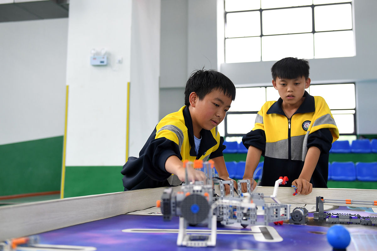 贵州铁路技师学院2019年工业机器人专业招生简介