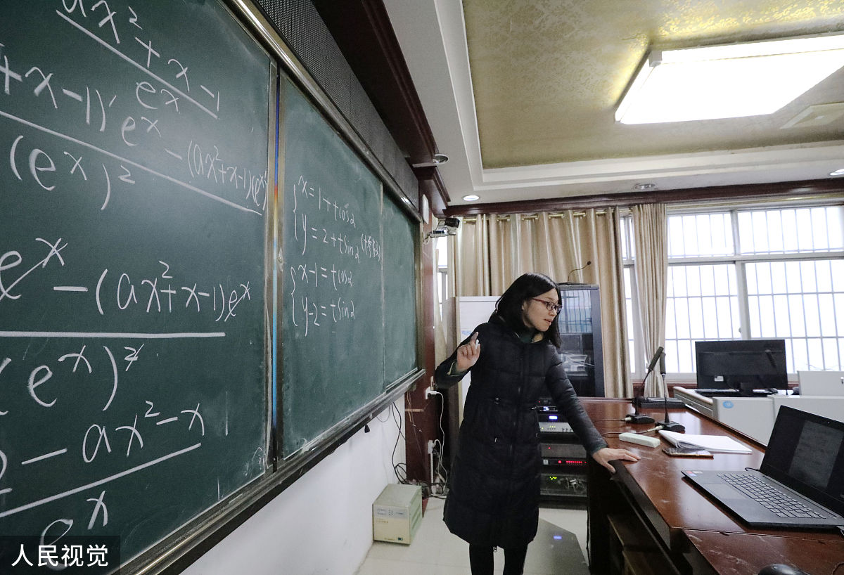 请帮我写一份作为高中数学助教的实习感悟