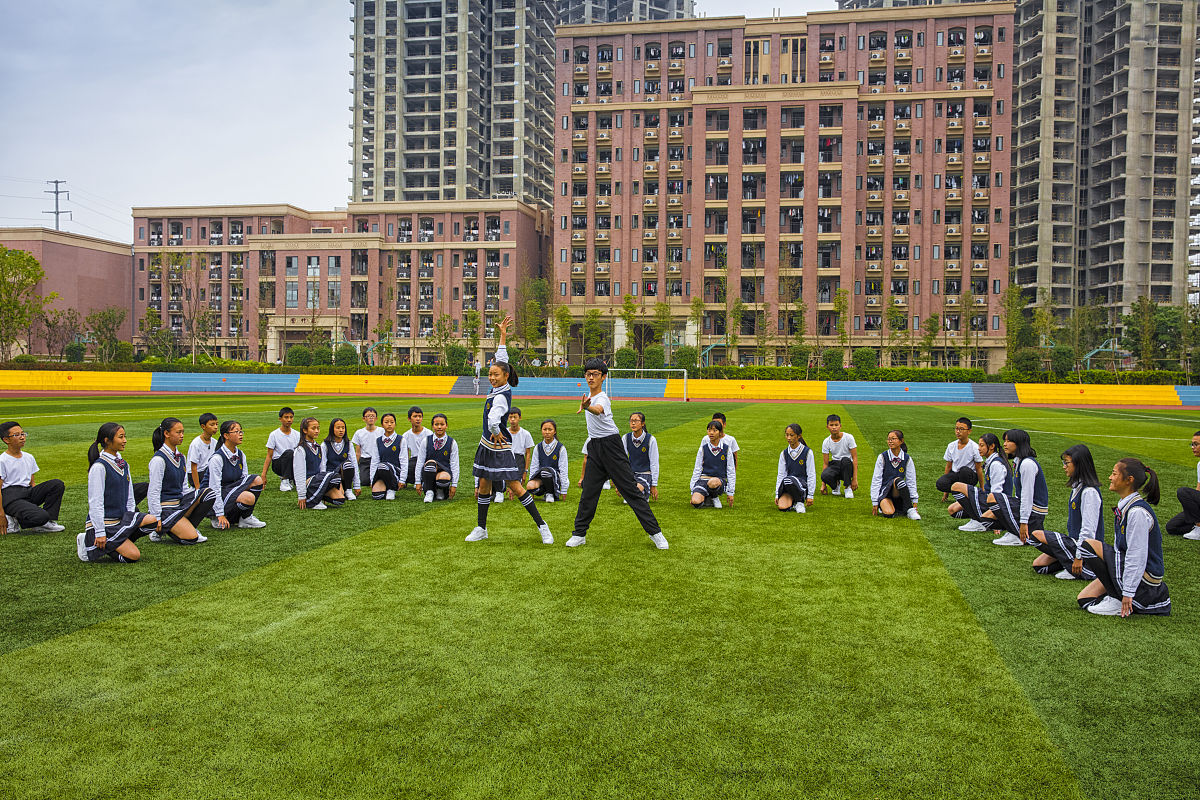 重庆2021年适合男生的幼师学校专业有哪些？