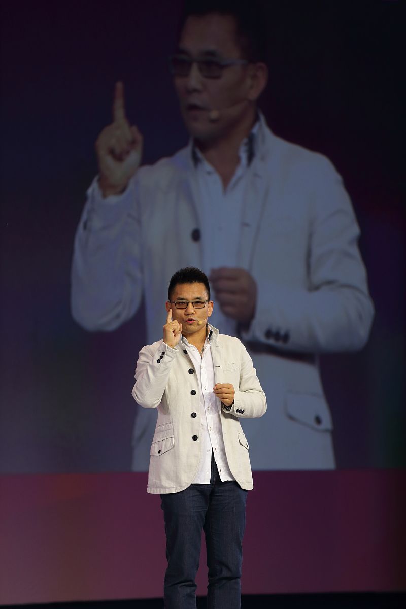 贫富无碍道义行：追求更有意义的人生