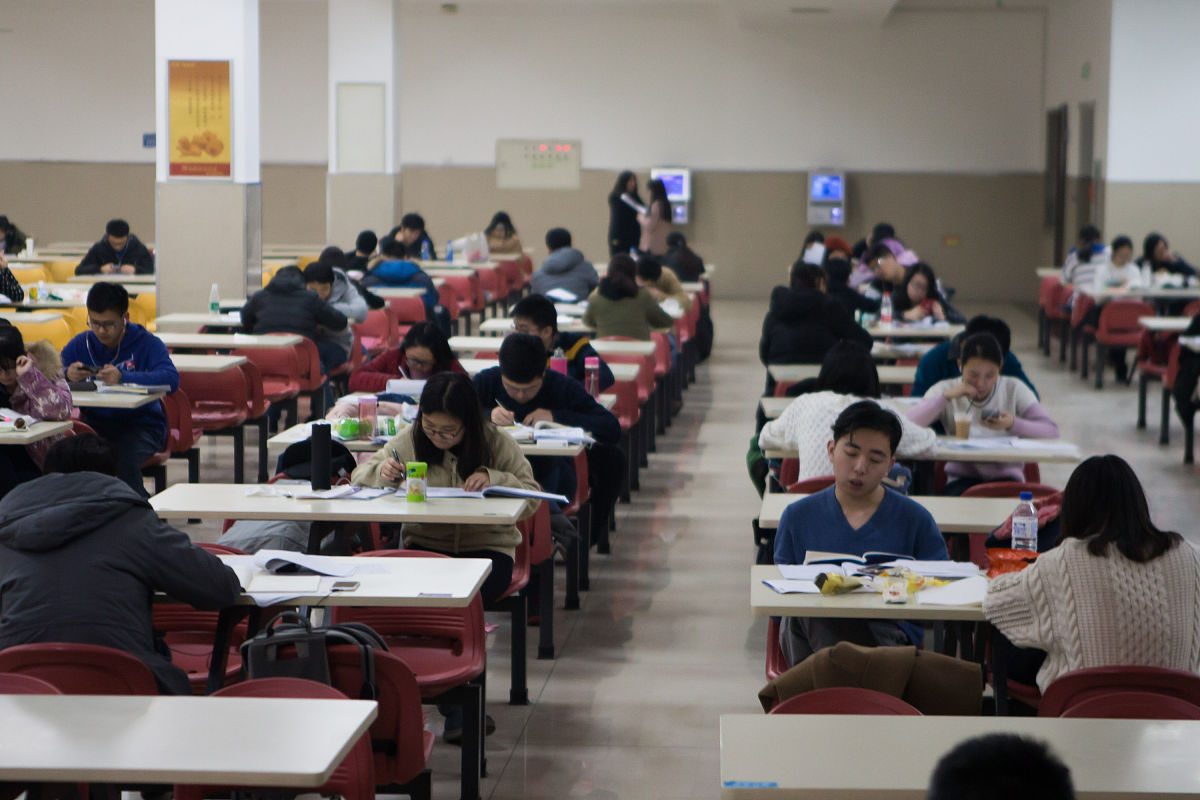 云南省曲靖应用技术学校会计专业怎么样