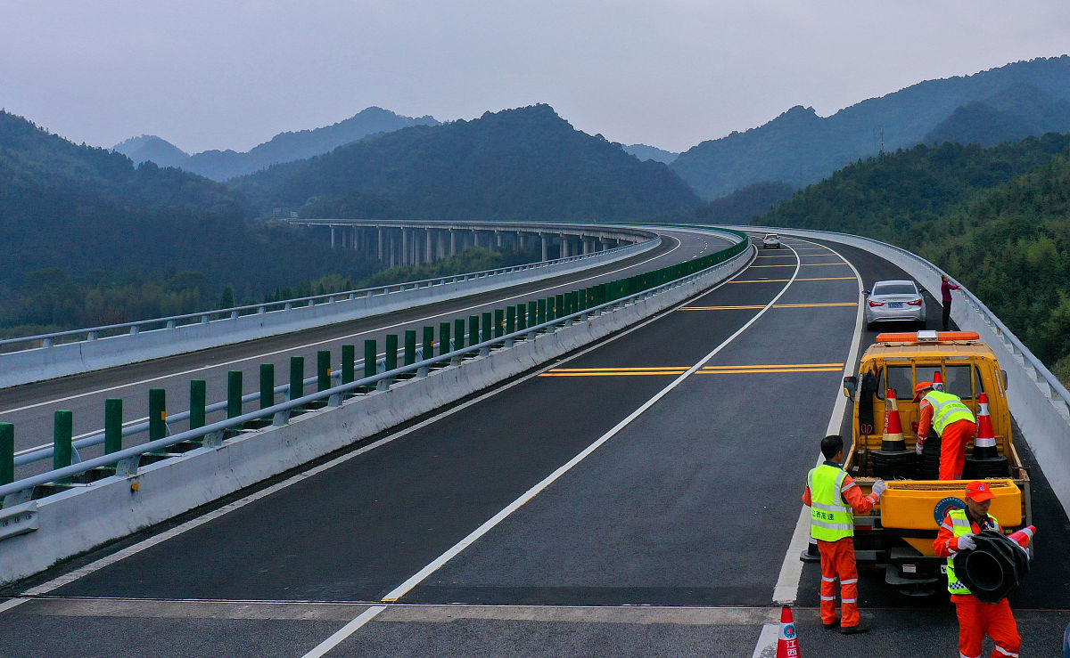 温州交通技术学校专业设置：交通运输类专业前景分析