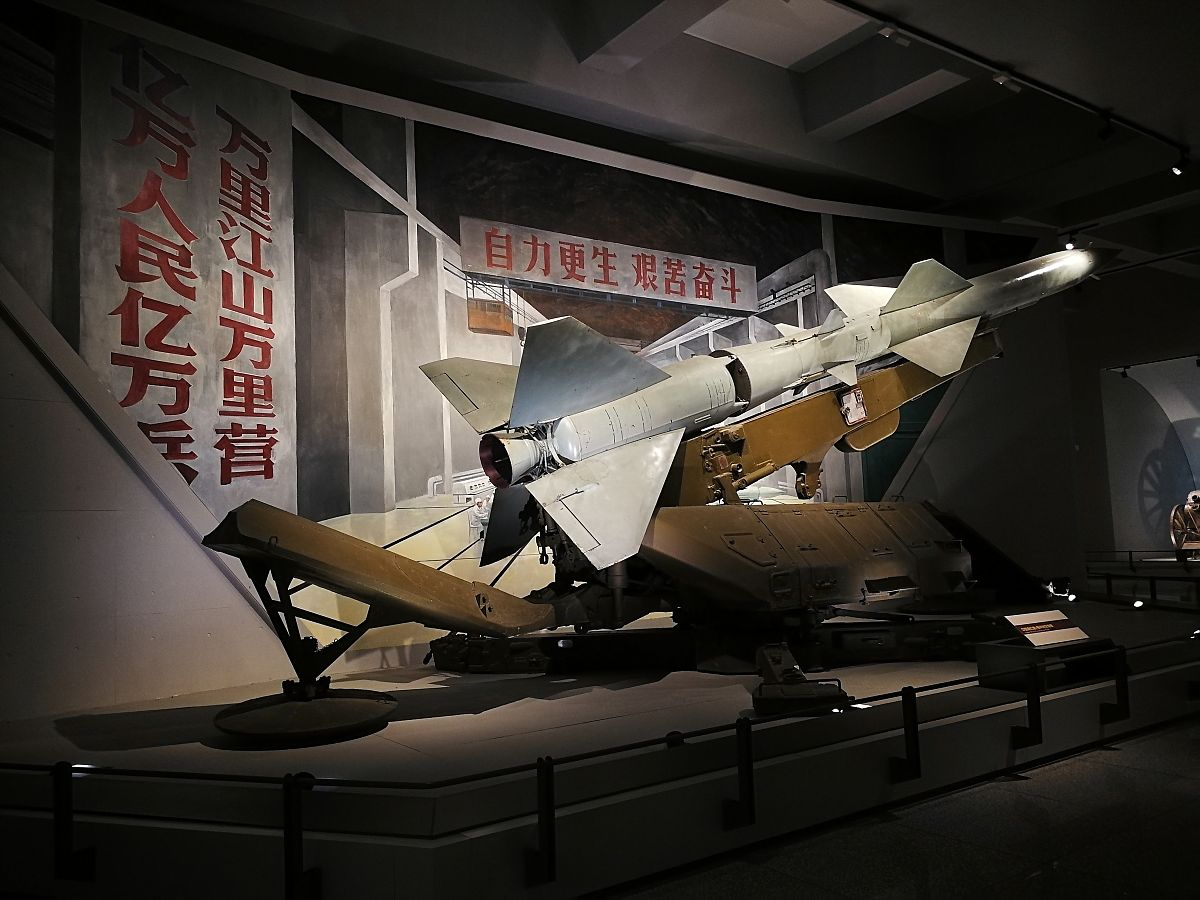 1100字以爱我国防为主题的团日活动后心得团日活动以班级为单位参观了中国航空博物馆。