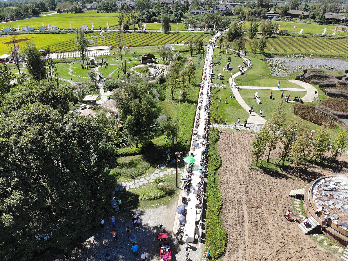 成都天府职业技术学校汽车营销策划人才定向班专业怎么样好就业吗