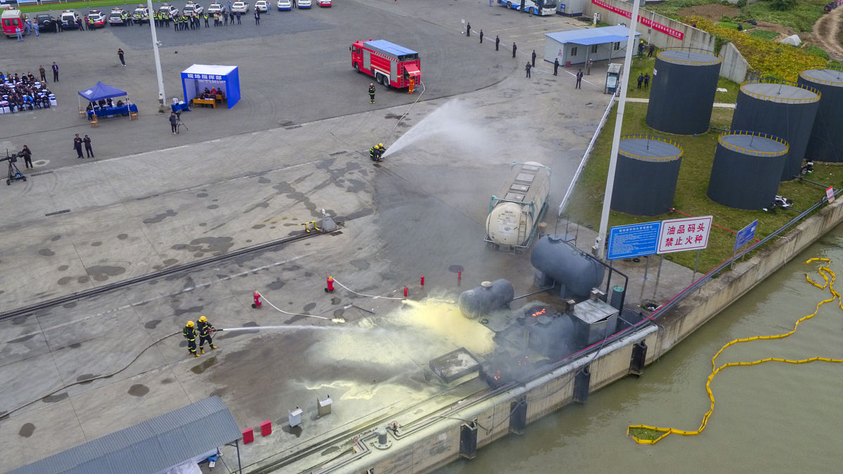 应急广播内容简介