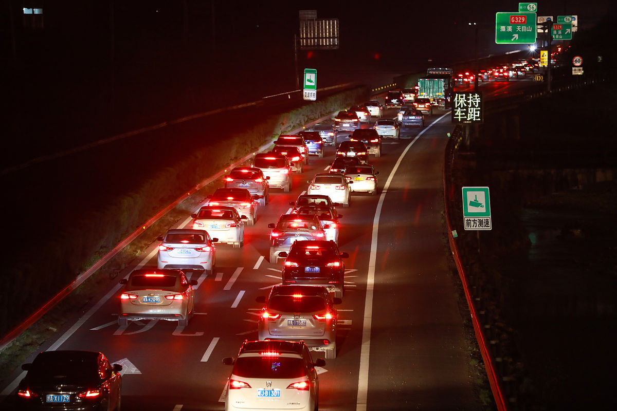 杭州高级技工学校2021年招生条件 - 培养高技能人才的摇篮