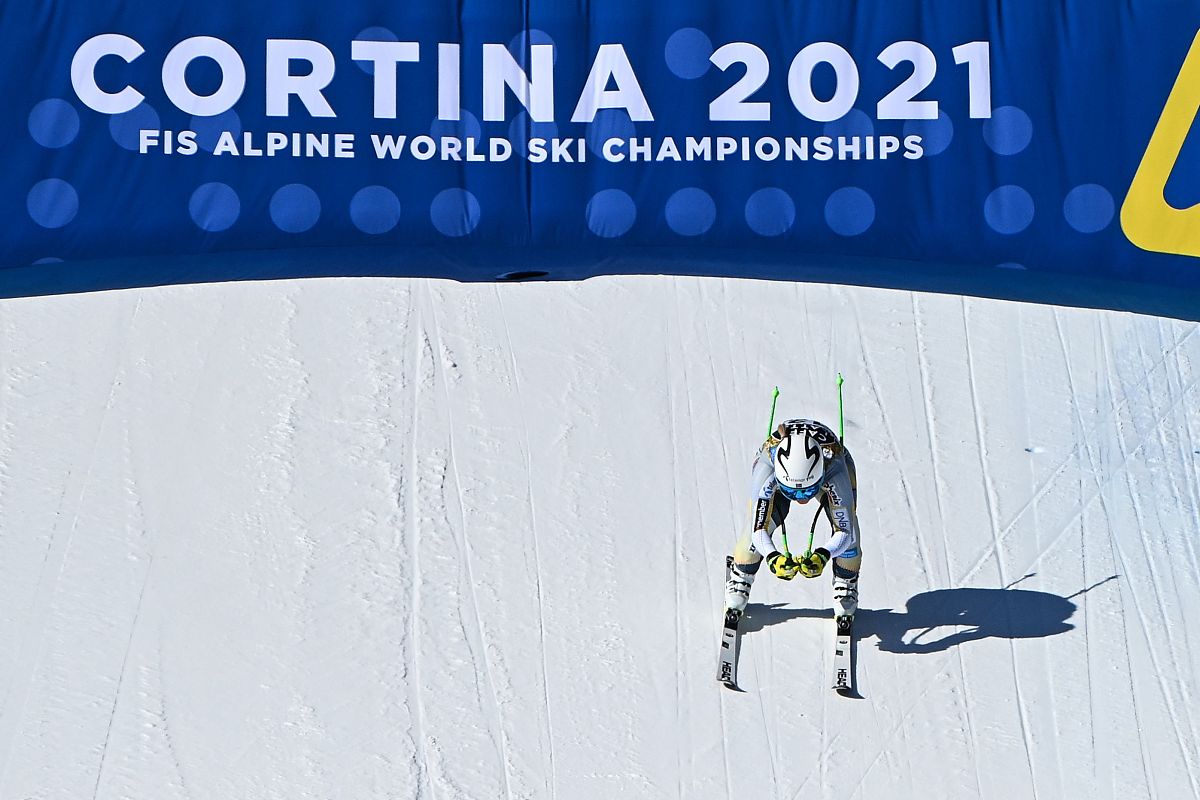 2021年2月13日,意大利,2021世界高山滑雪锦标赛女子速降赛况.norway's