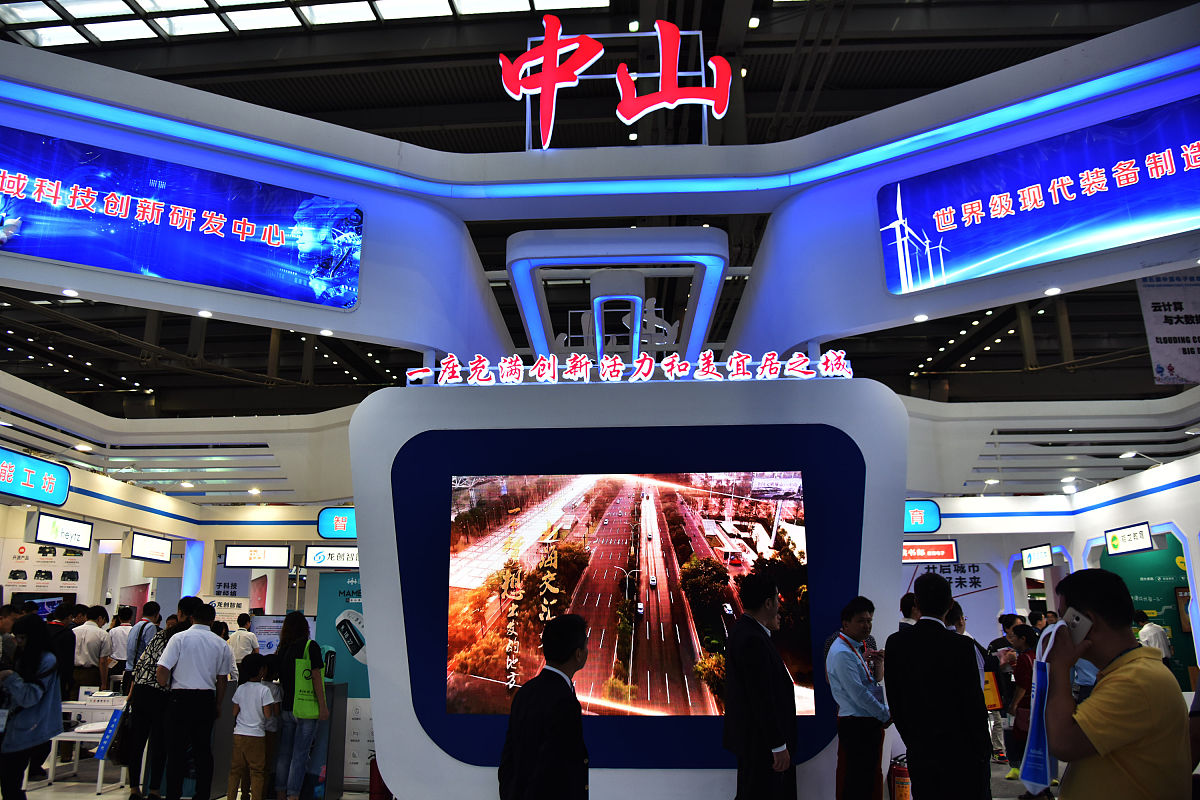 成都电子信息学校会计专业就业前景分析 - 就业方向、能力要求和市场需求