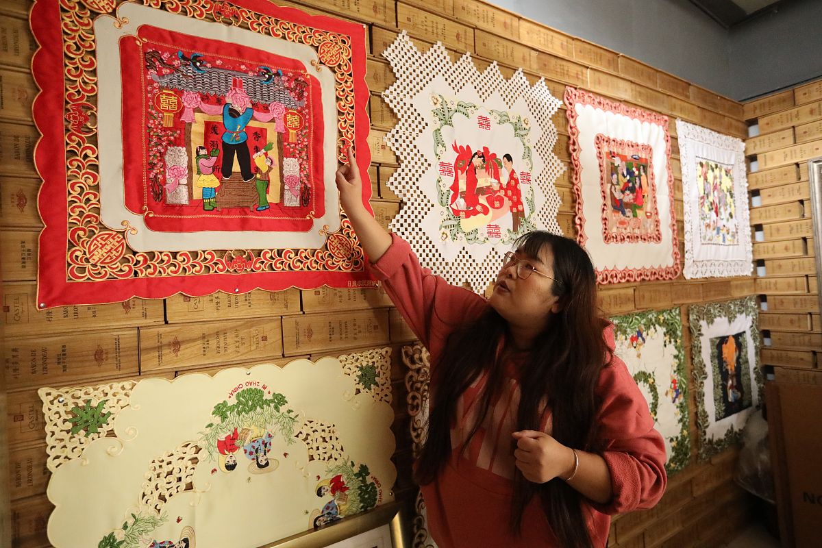 非物质文化遗产助力乡村文化振兴研究：以内乡县衙'打春牛'为例