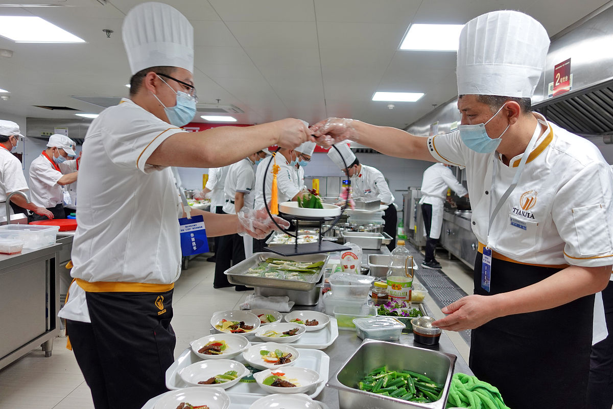 山西晋阳技工学校中西式烹调中大专招生简章好不好