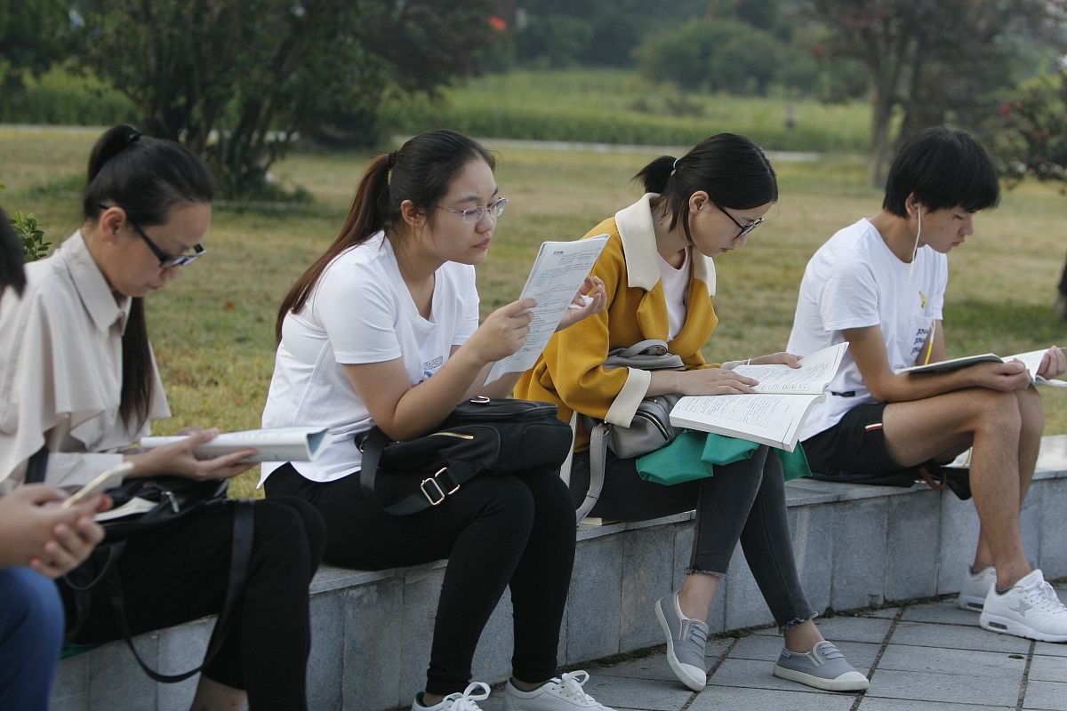 德宏师范高等专科学校五年制大专2021招生有哪些专业 德宏师范高等专科学校五年制大专2021招生有哪些专业