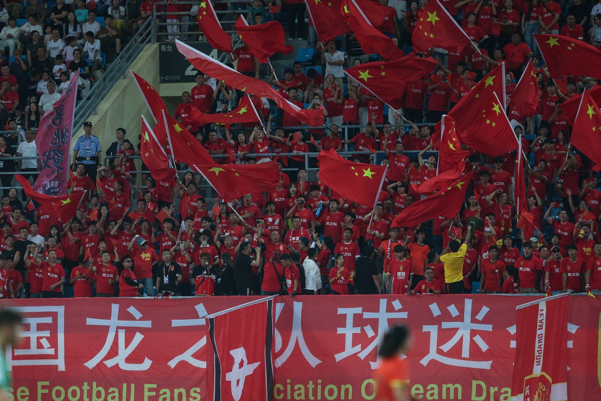 聊聊泰山队的往事谈谈跟随泰山队南征北战的故事