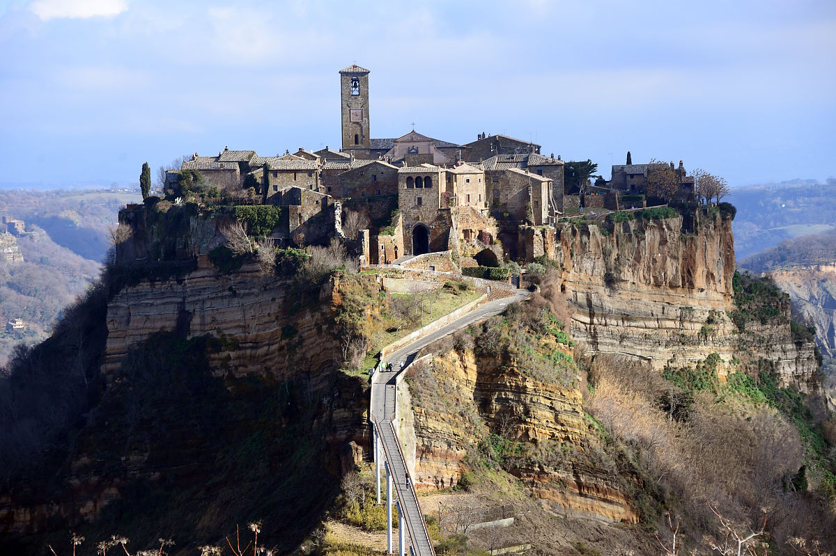 一个整数它加上-100-后是一个完全平方数再加上-168-又是一个完全平方数