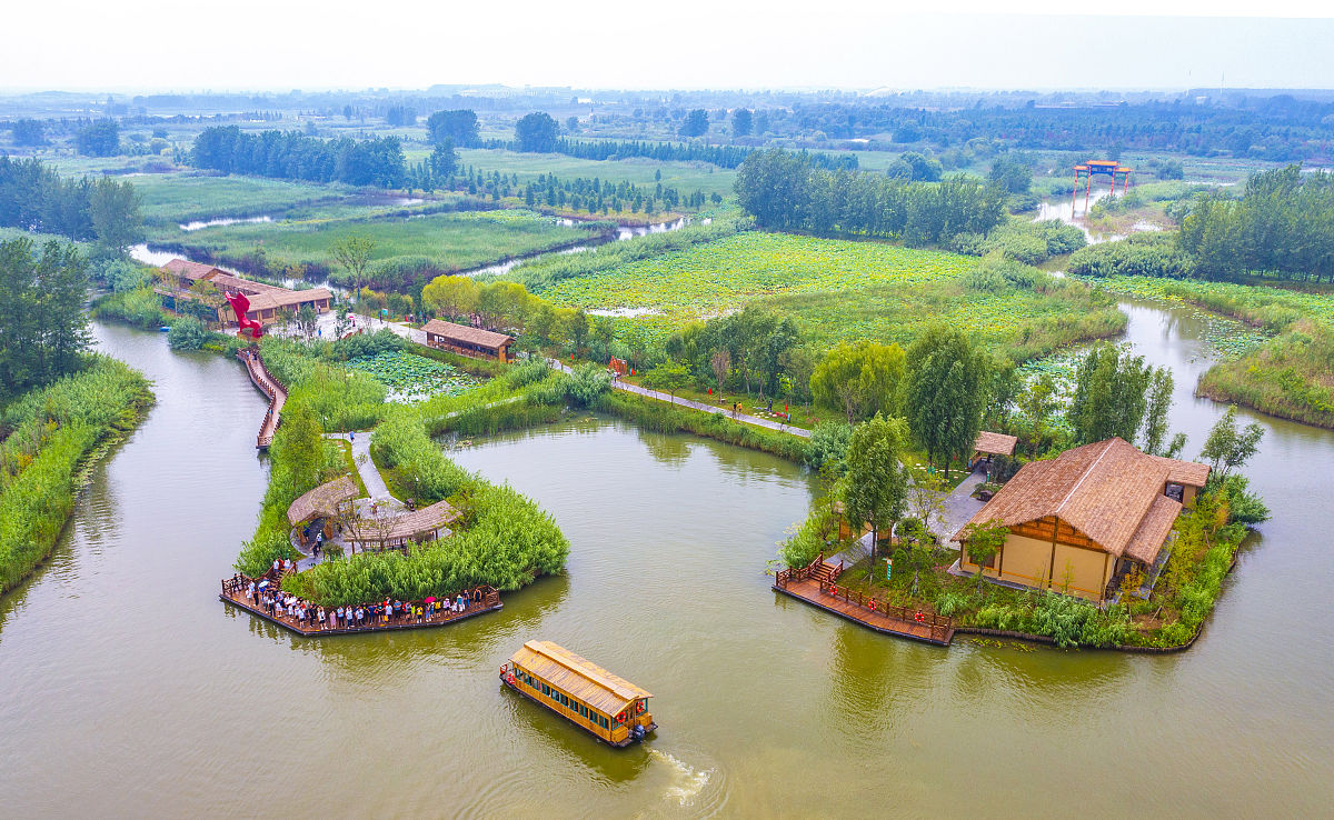 作为一名老师 写一篇主题为踏着铁人的脚步的2000字演讲稿