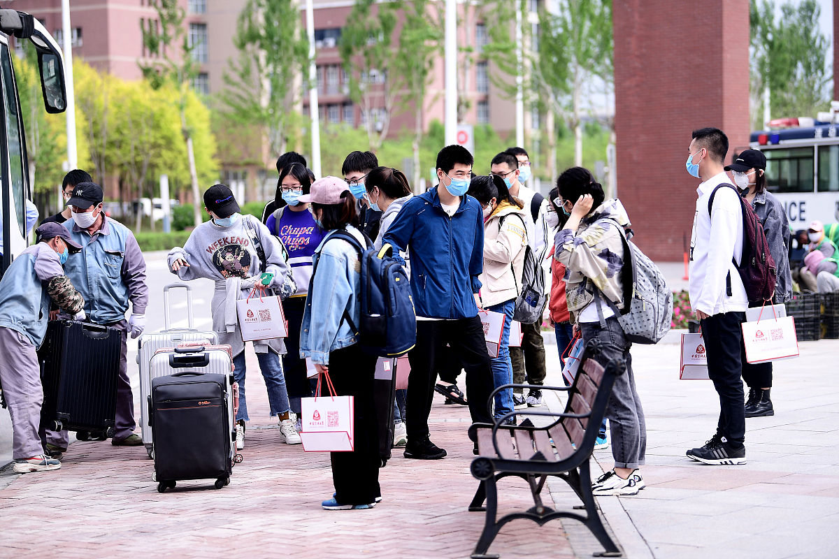 中国医科大学招生电话怎么样