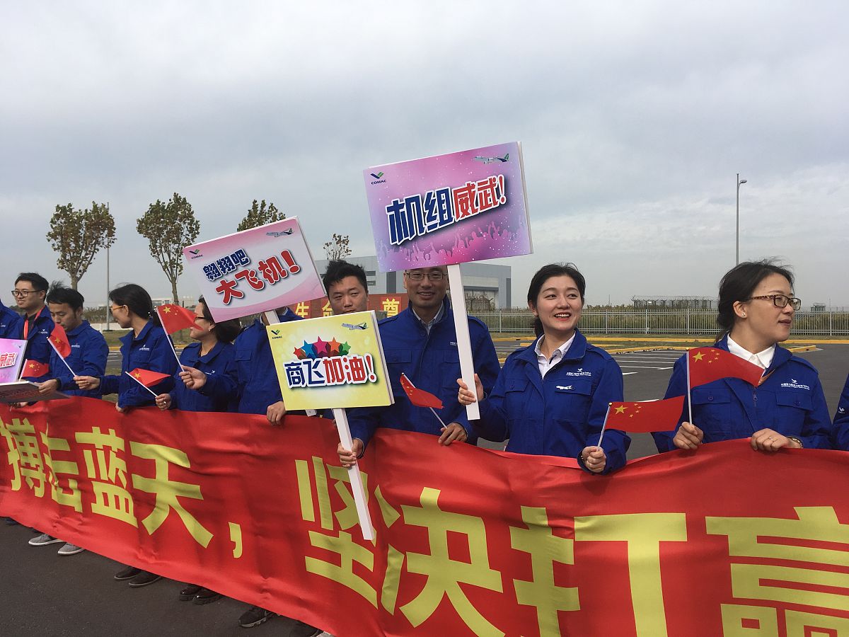 请结合资产管理事业部、董事会秘书处、政策研究室、产业促进部、监察总部五个部门特色并渲染带有九州通医药集团股份有限公司企业文化气息为运动会方阵拟一个合理的助威口号每四个字为一句要求寓意鲜明对仗工整朗朗上口平仄分明
