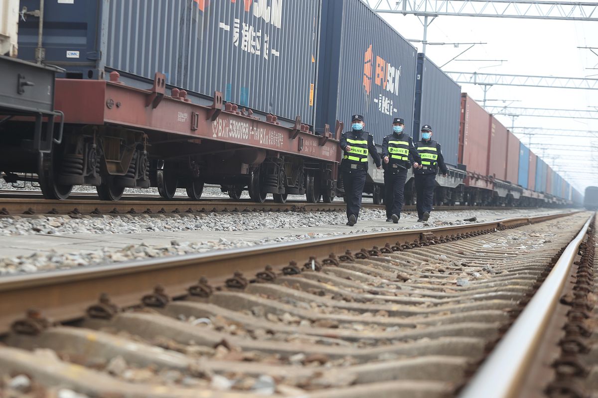 新都铁路运输学校难不难考