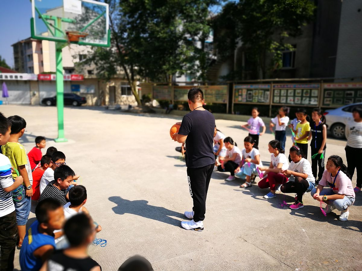 体育游戏在小学篮球教学中应用的重要性