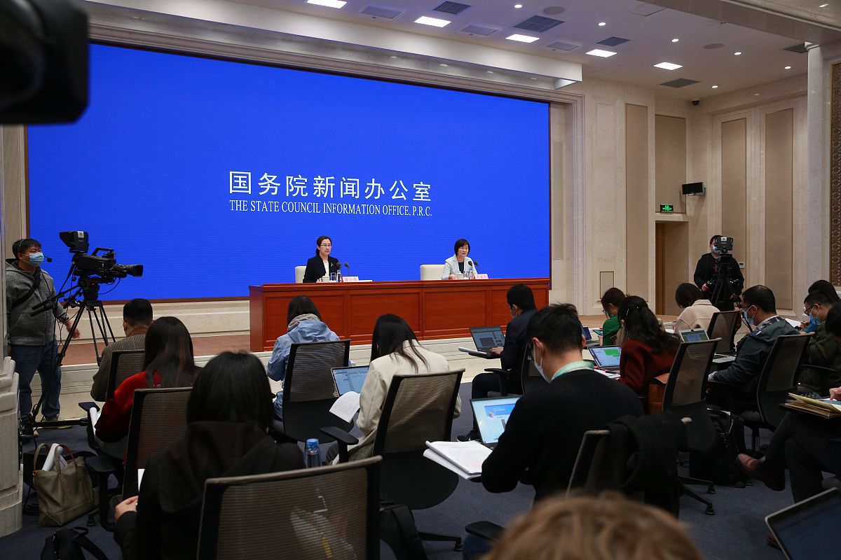 XXXX学术会议主持稿：促进学术交流，分享研究成果