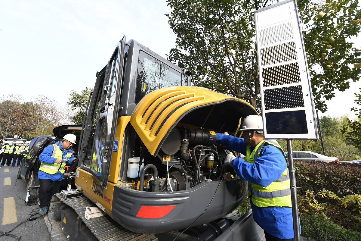 关于贵州六盘水钢结构工程专业承包二级资质怎么办理及转让字数