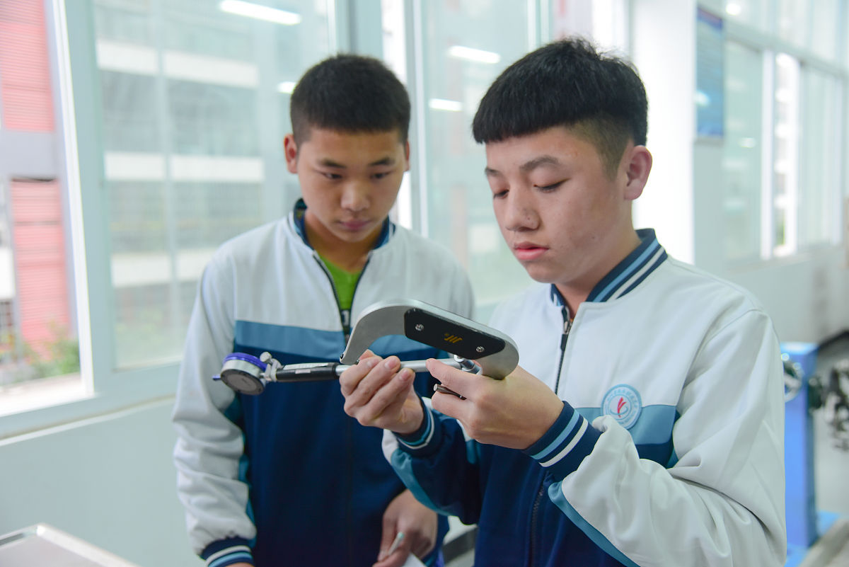 2021年春季遵义汽修专业学校招生对象