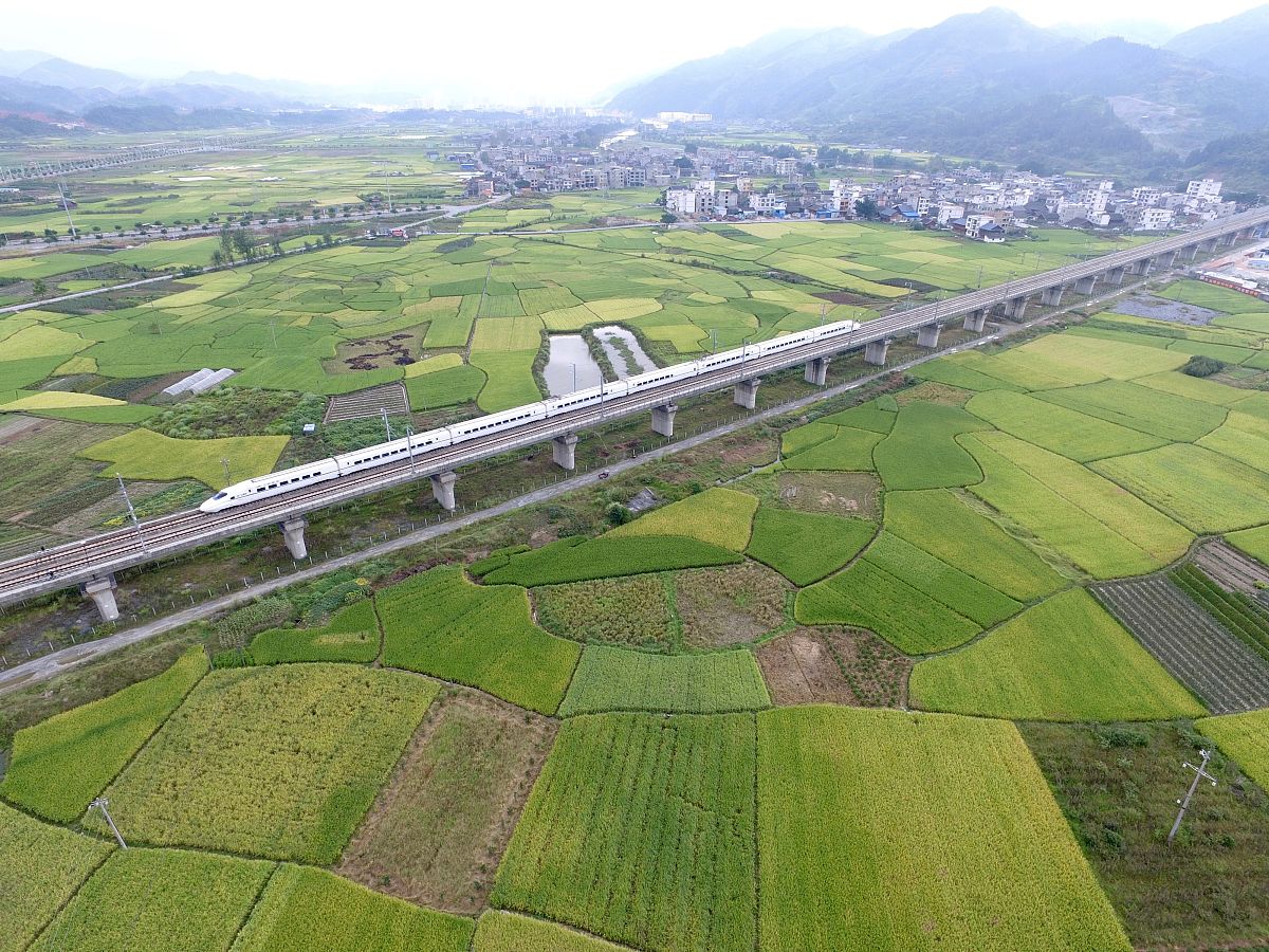 贵州铁路学校解析高铁专业现在为什么这么受欢迎