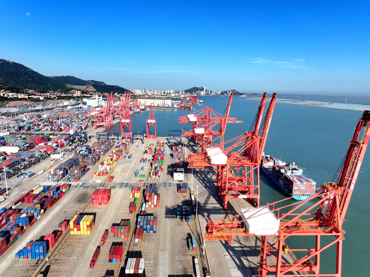 港口费率详解：包含使用费、装卸费、服务费等