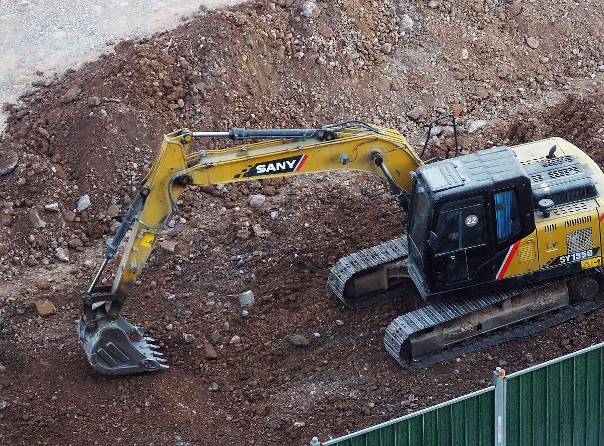 挖掘机专业需要学习哪些内容？哪里可以学习挖掘机专业？