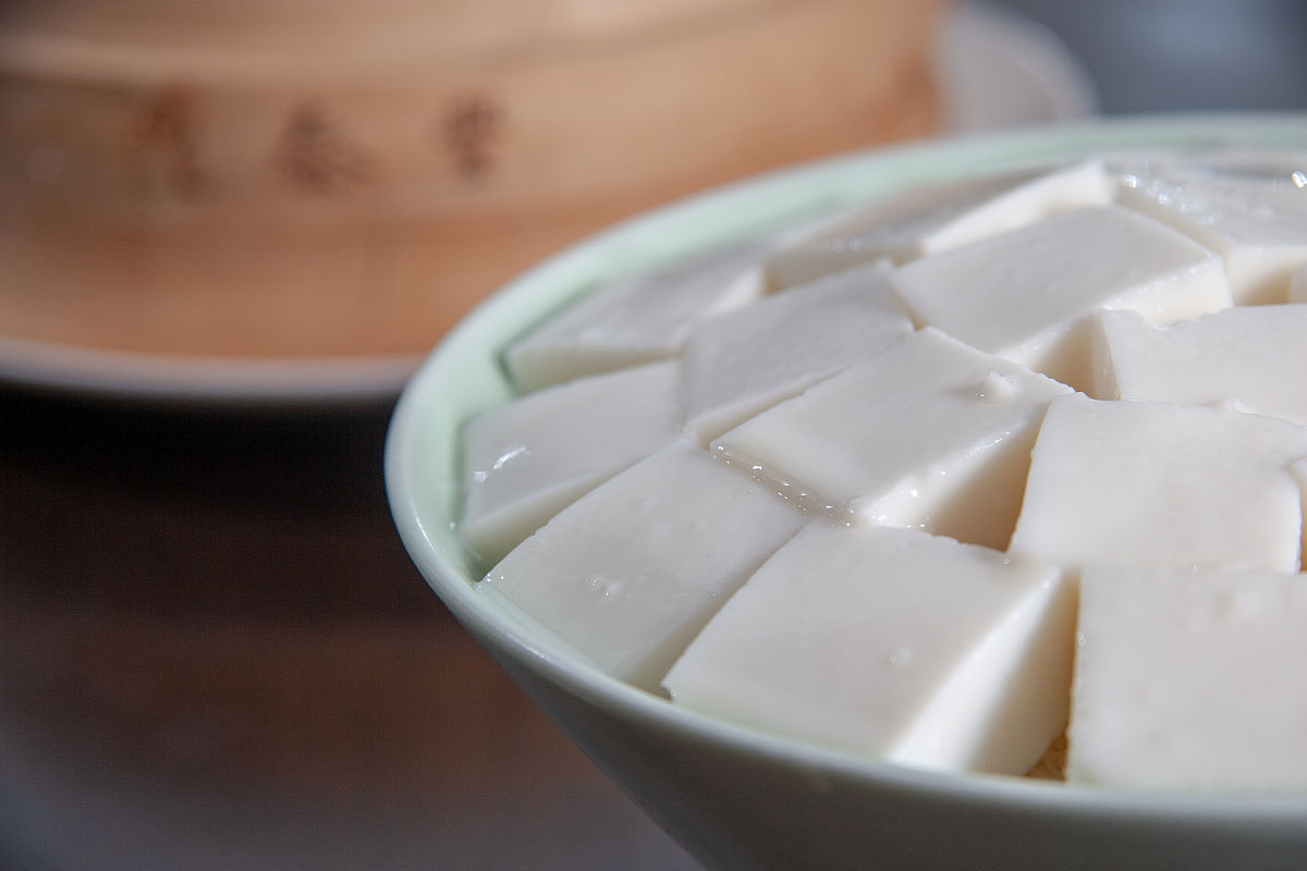 白凉粉怎么做？一包白凉粉需要多少水？