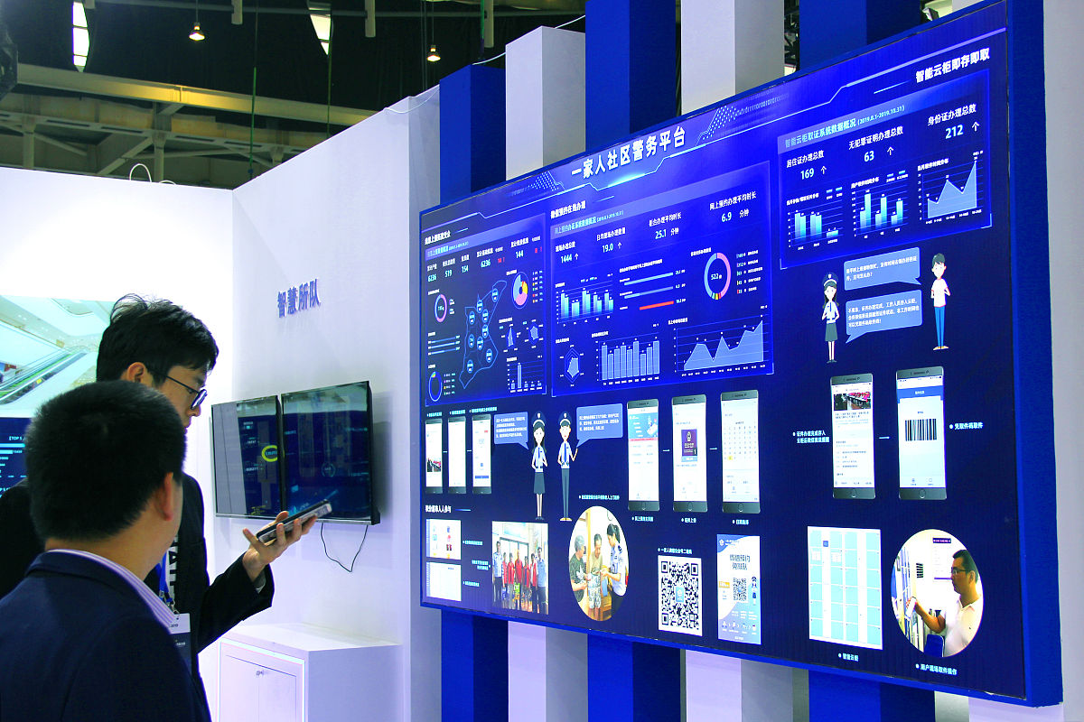 OpenAI 不开放，下一句是？ | 对联揭秘 AI 现状