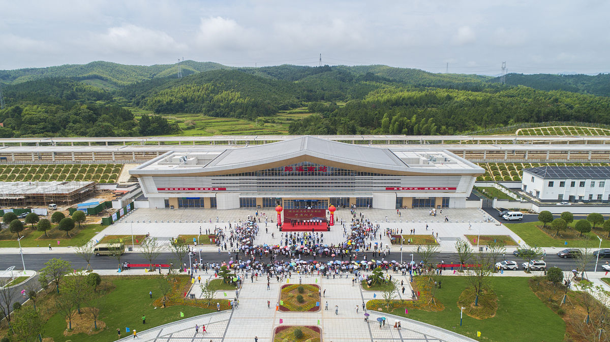 合肥汽车职业技术学院鼓山校区有高铁乘务专业吗