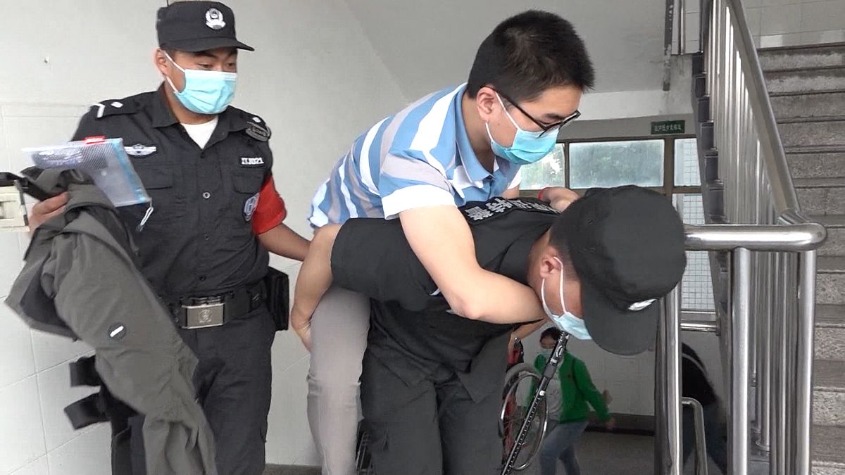 胳膊受伤证人证言：工作场所事故案例分析