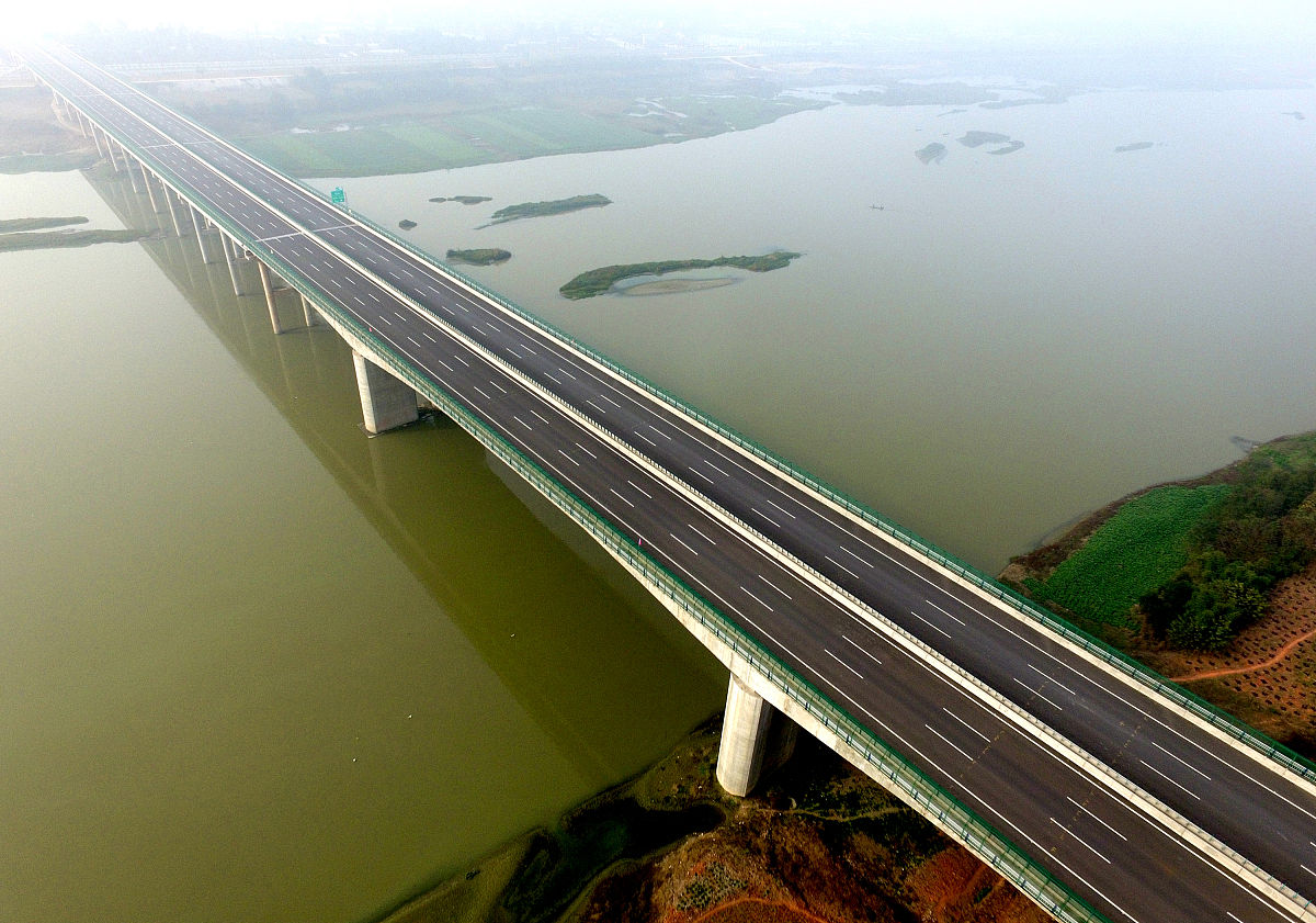 重庆开设工程造价专业的中专中职学校有哪些