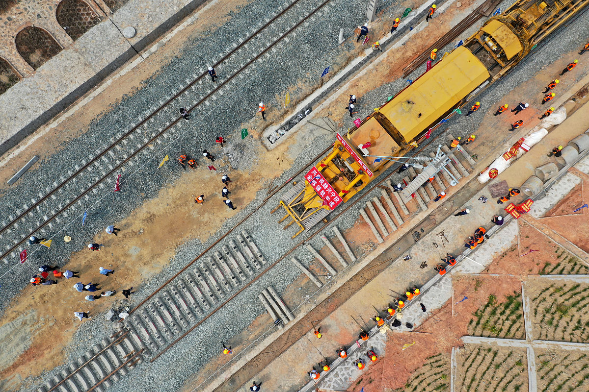 四川高铁学校科普：铁路信号的分类及作用