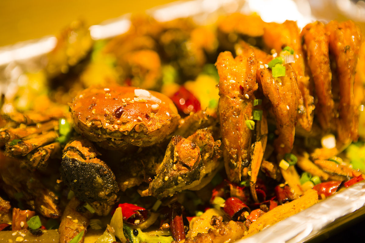 醉蟹醉虾：中国传统美食的独特风味