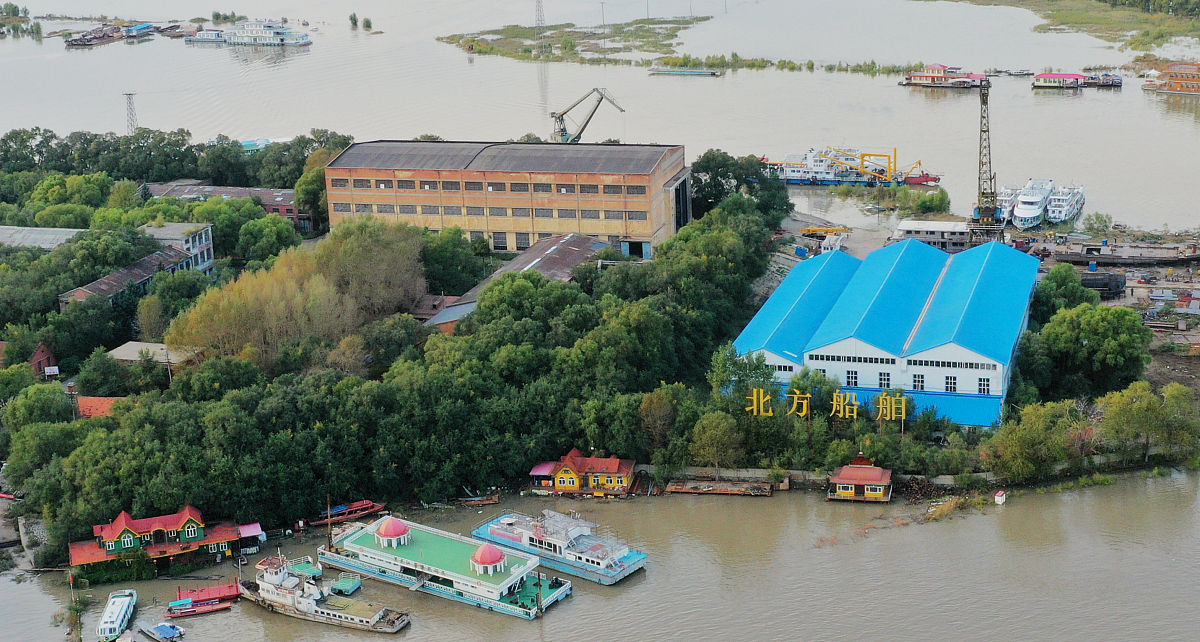 烟台船舶工业学校招生条件：需要考试成绩吗？