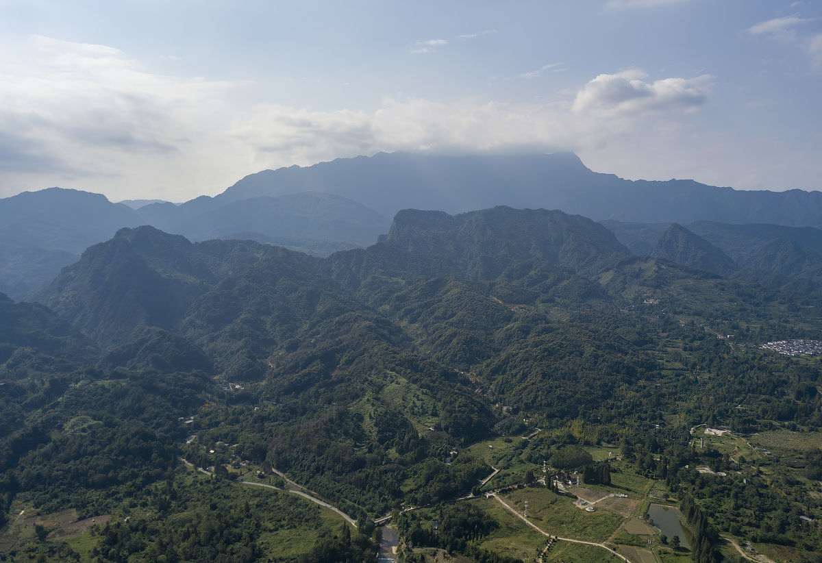2021年9月21日,成都都江堰,赵公山.(如需下载 请署名 红星新闻 王勤)
