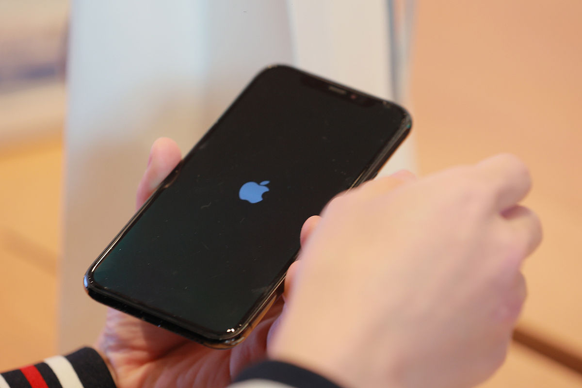 现在国内iphone12 128G二手能卖多少钱