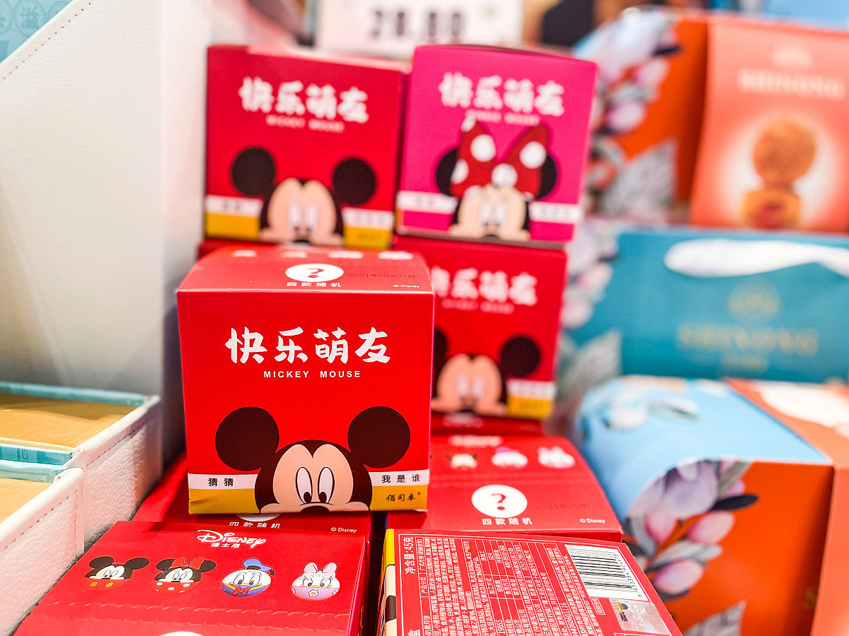 公司过节发放礼物创意推荐：实用、个性化选择