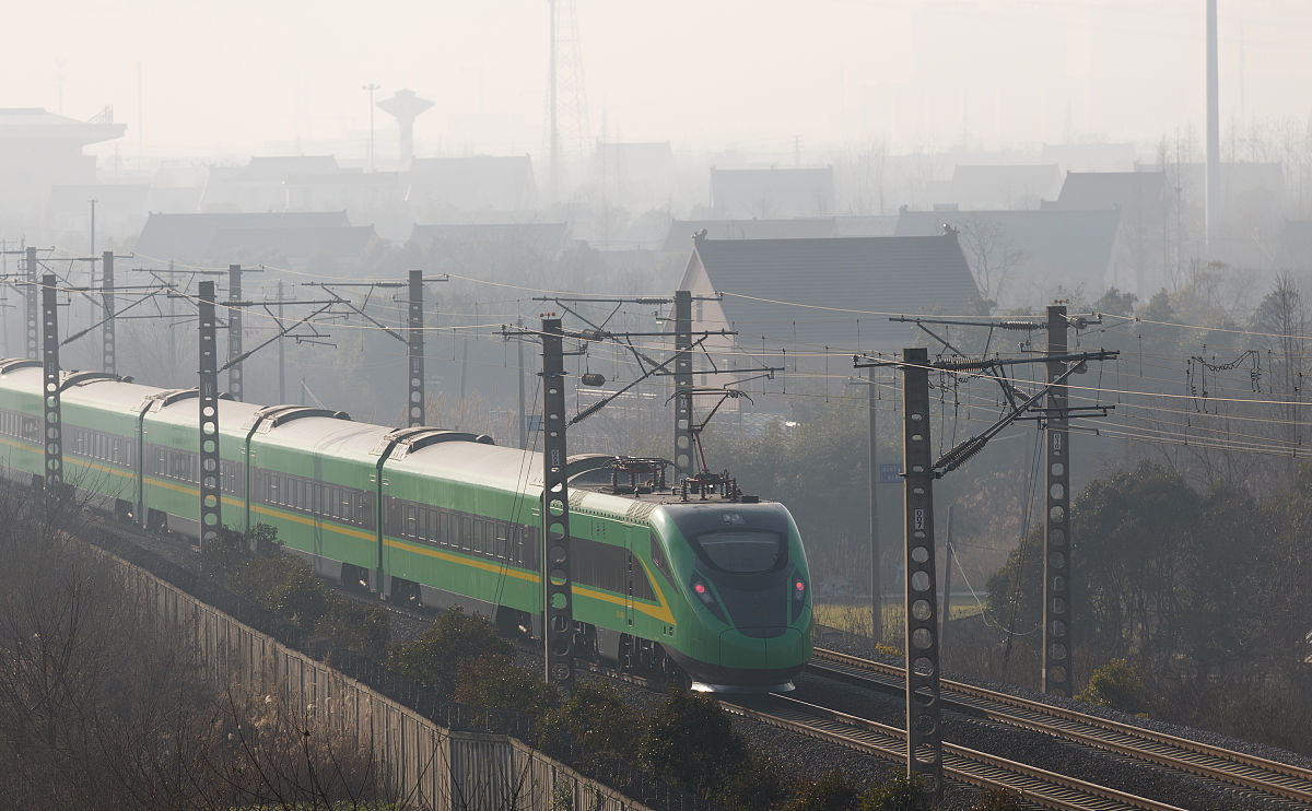 广西铁路学校录取分数线 - 2021年招生计划及录取标准