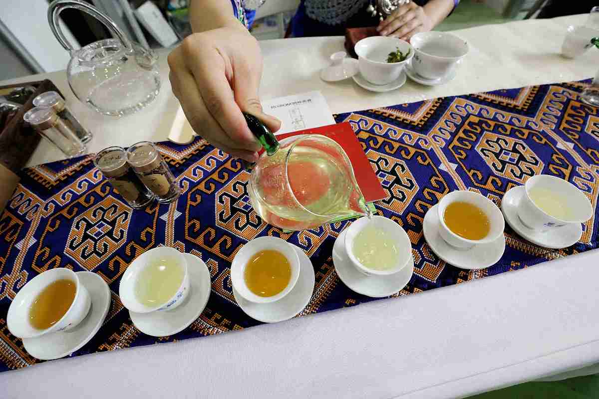 蒙古族迎宾茶：功效与作用 - 提升精力、暖身健体