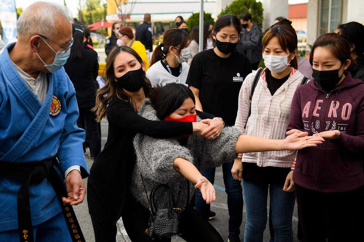 社会治安综合治理、网格化管理等工作