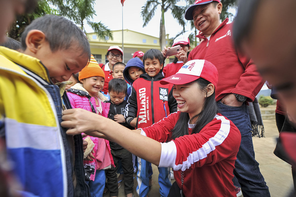 小学志愿者实践过程报告：助力学生成长